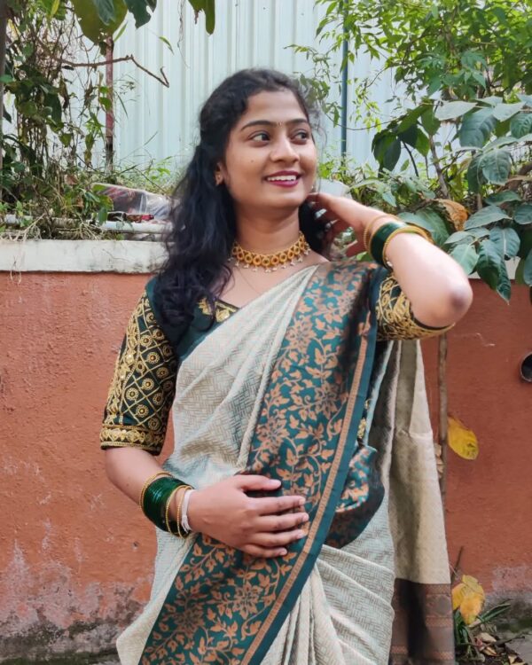 Royal Banarasi Silk Saree - Image 6